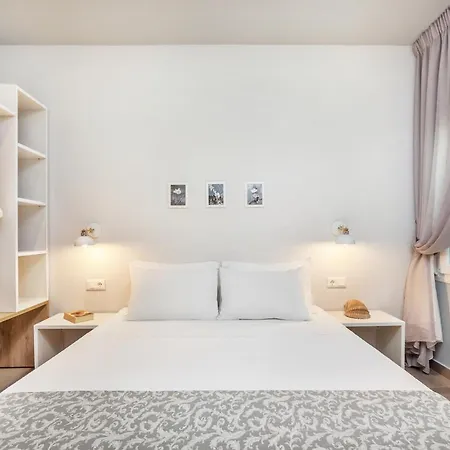 Armyra Apartamento *