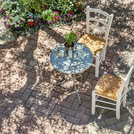 Armyra Πευκοχώρι