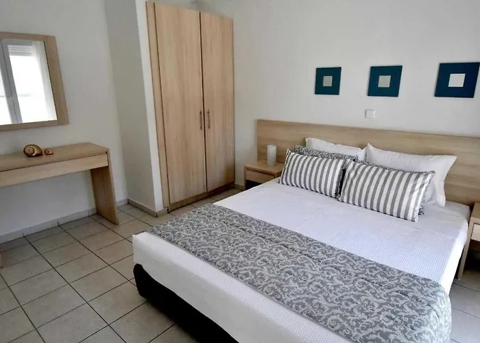 Armyra Apartmán *